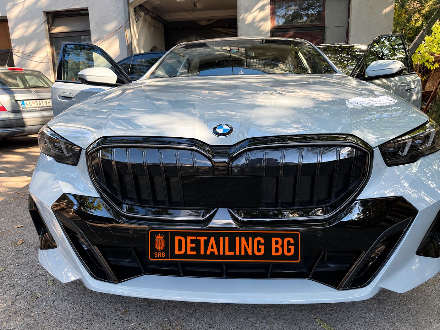 Beli BMW posle pranja